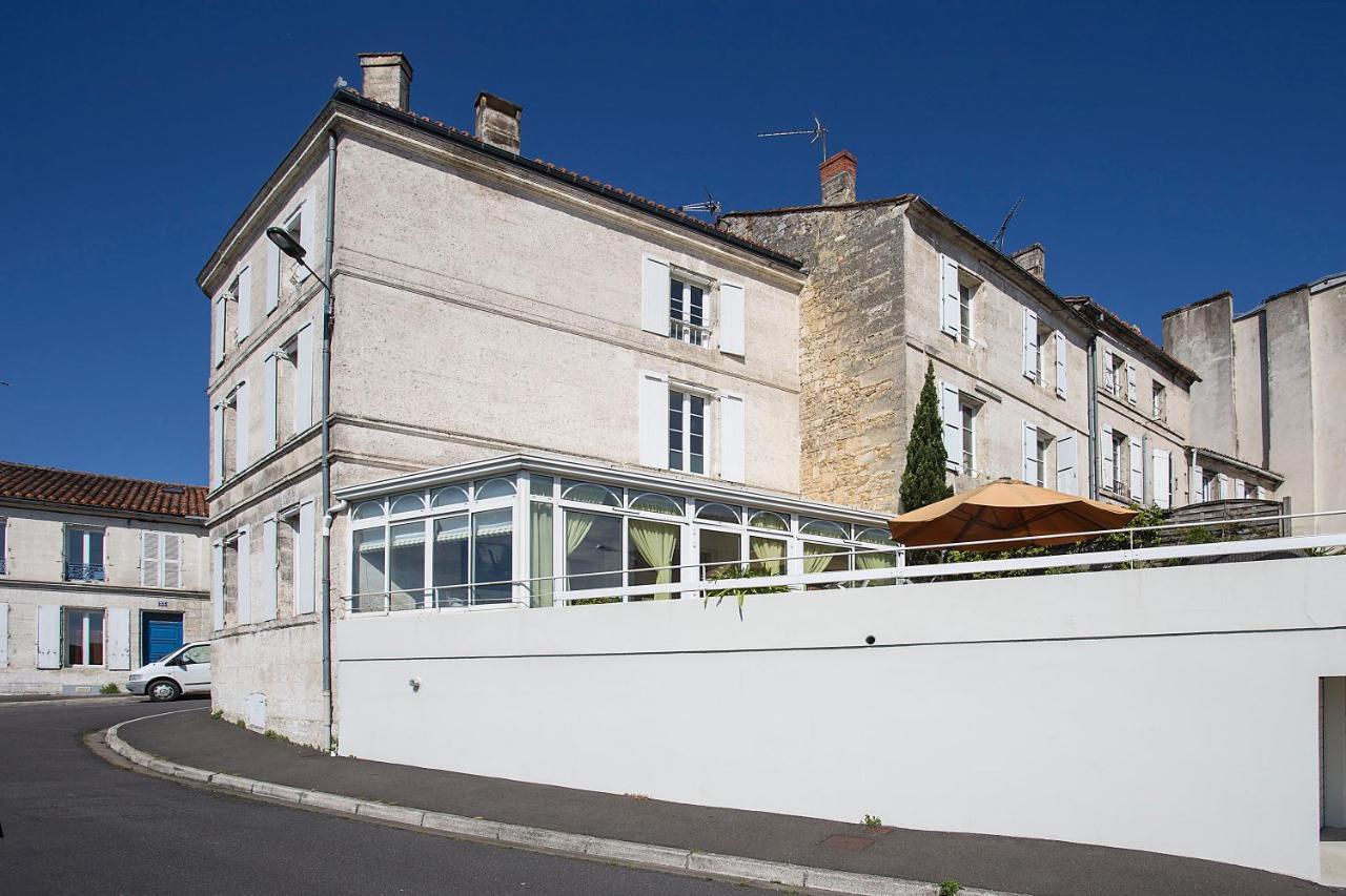 Laferriere Bed & Breakfast Angoulême Dış mekan fotoğraf
