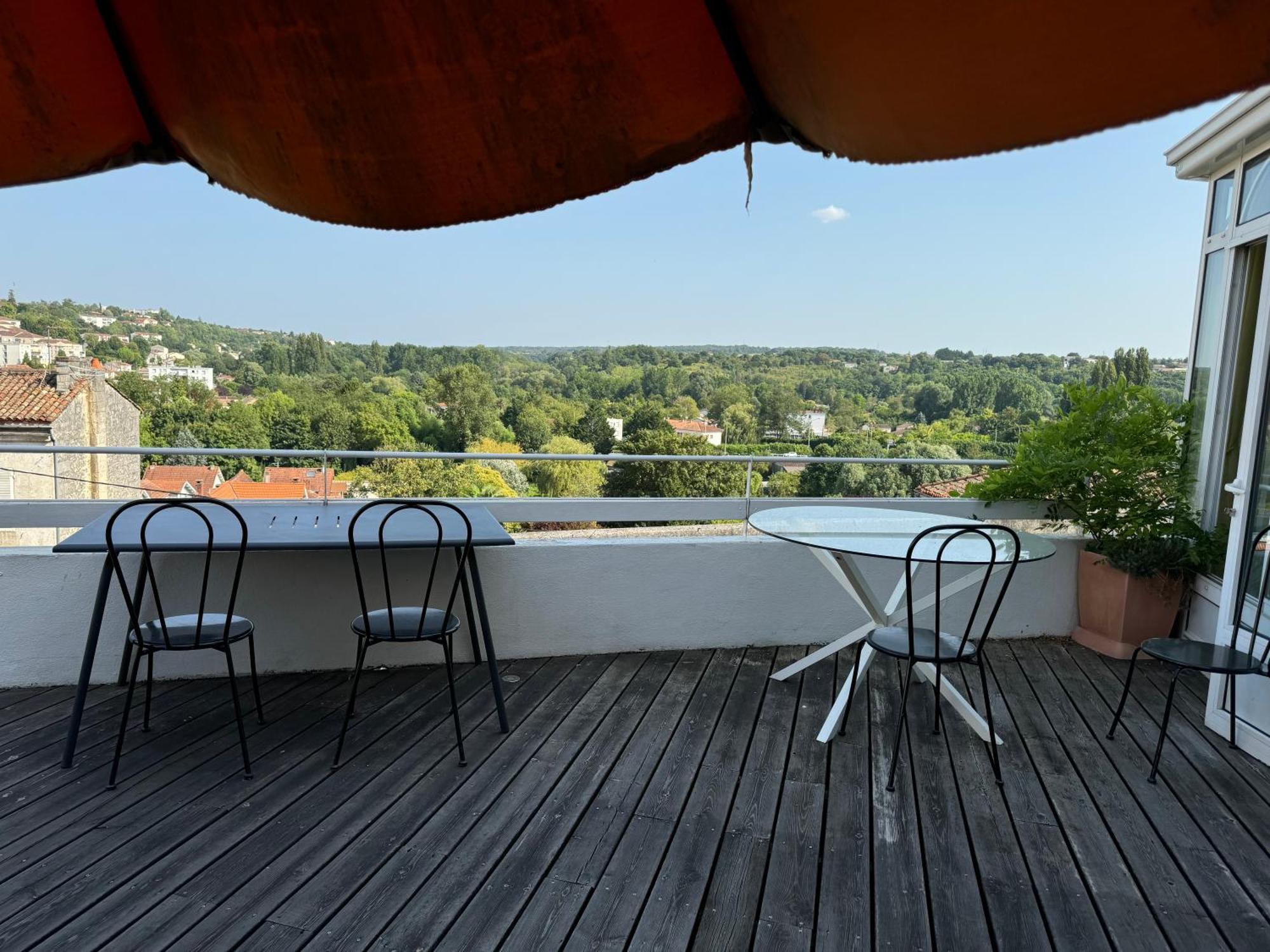 Laferriere Bed & Breakfast Angoulême Dış mekan fotoğraf